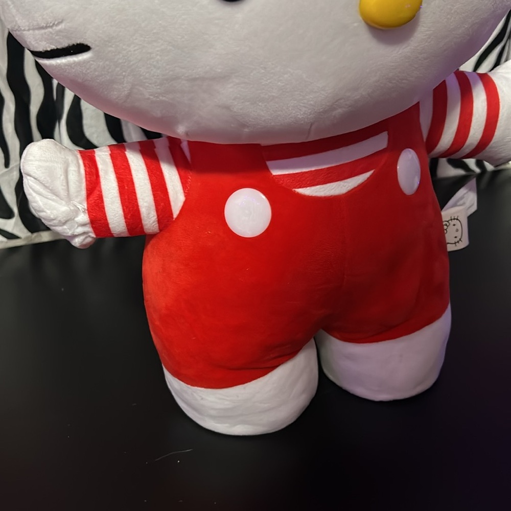 Hello kitty greeter - Picture 5 of 7